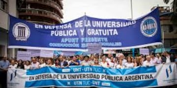 La concentración será en el Rectorado de la UNT y culminará en Plaza Independencia junto a la UTN Tucumán.