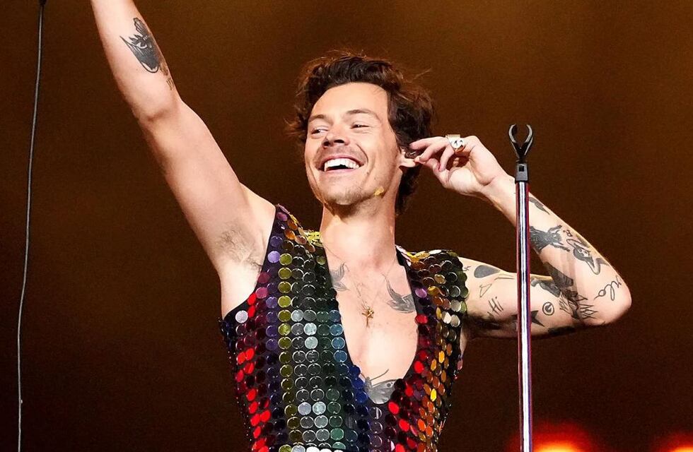 Harry Styles se subió a la Scaloneta: celebró la victoria de Argentina contra Australia en su show de River