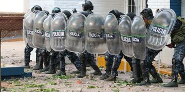 Desplazaron al jefe de la comisaría de Miramar para avanzar con la investigación por el crimen de Luciano Olivera. (Gentileza Clarín)