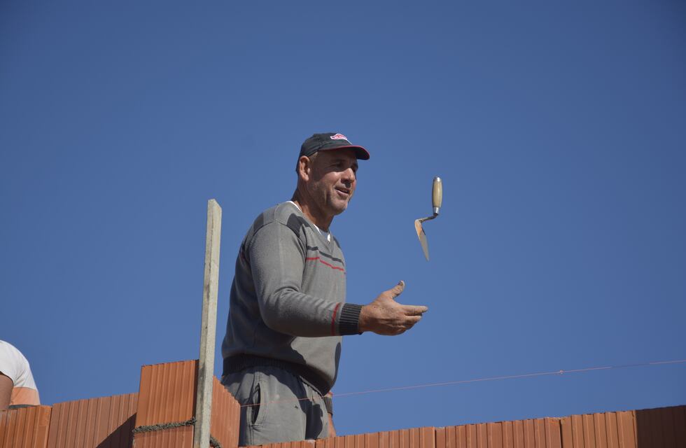 Video: la Mole Moli baila un clásico de la Mona Jiménez