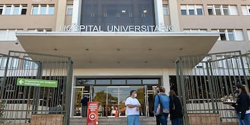 El informe del Gobierno de Mendoza detalló que hasta el día de la fecha se registraron 106.044 casos positivos confirmados Covid-19. Orlando Pelichotti/Los Andes