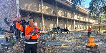 El programa se desarrolla junto a la Dirección de Protección Civil y abarca tres etapas de entrenamiento.