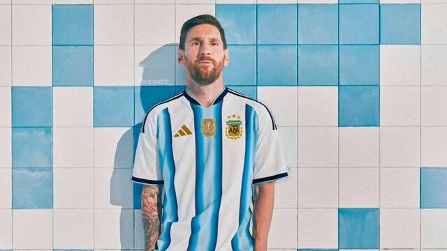 Un mockup de Lionel Messi con la camiseta que usaría la Selección Argentina.