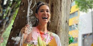 Silvina Escudero se recibió y lo celebró a lo grande: el título que obtuvo y las imágenes del festejo.