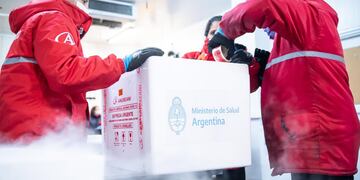Vacunación: Tucumán recibió 9.600 dosis de Sinopharm