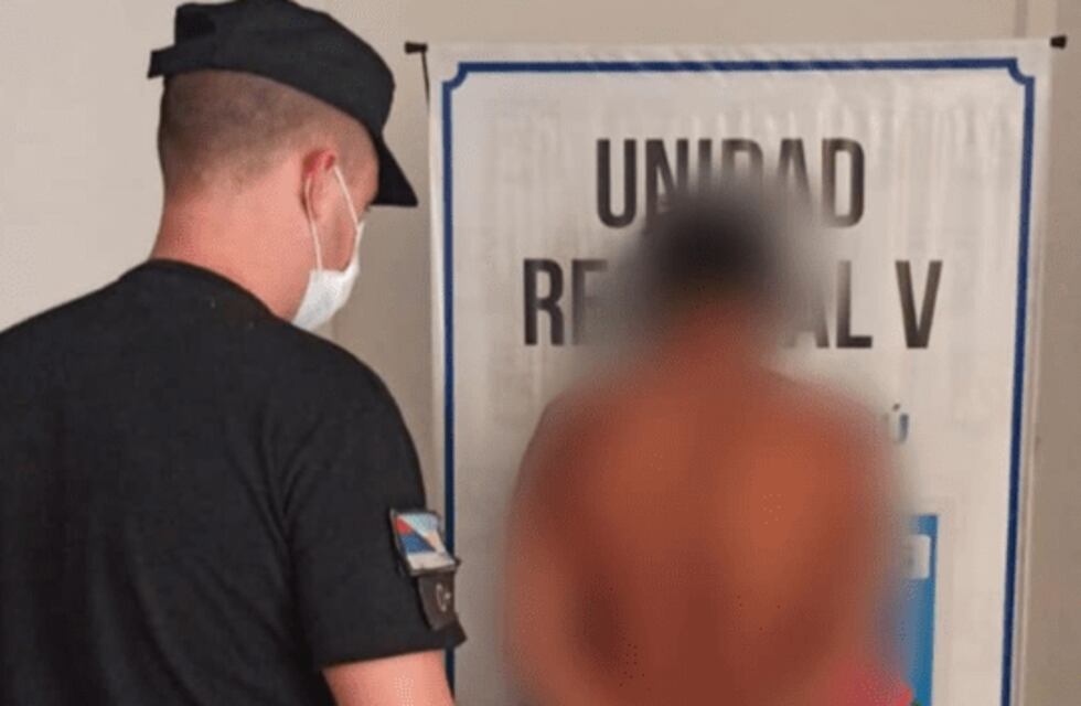 Intentaba sustraer un aire acondicionado y fue detenido