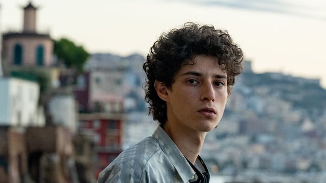 Filippo Scotti es Fabietto Schisa en "Fue la mano de Dios". (Netflix)