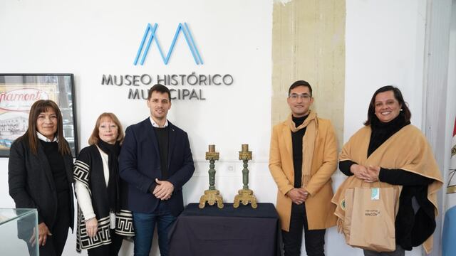 El Museo Histórico Municipal restituyó dos candeleros históricos a la Capilla Rinconera de San José del Rincón.