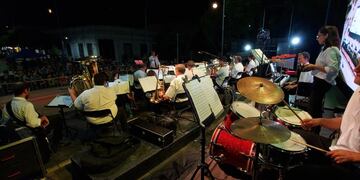 "Hace Centro" arrancó con músicos rafaelinos