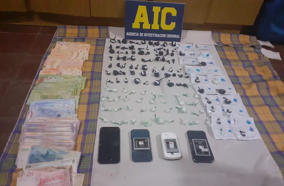 Secuestraron 279 gramos de cocaína y dinero