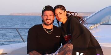 Rodrigo de Paul y Tini Stoessel.