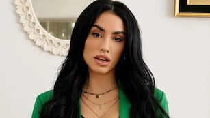 Lali Espósito hizo un llamativo gesto y dejó un contundente mensaje para los haters: “Al odio, las mentiras y las fake news”