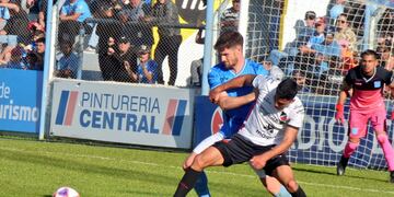 Estudiantes perdió con Maipú de Mendoza y se cortó su invicto en Río Cuarto (La Voz).