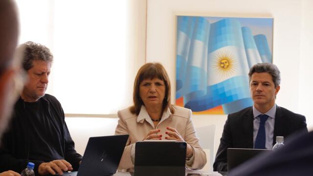 patricia bullrich con economistas luciano laspina eduardo levy yeyati