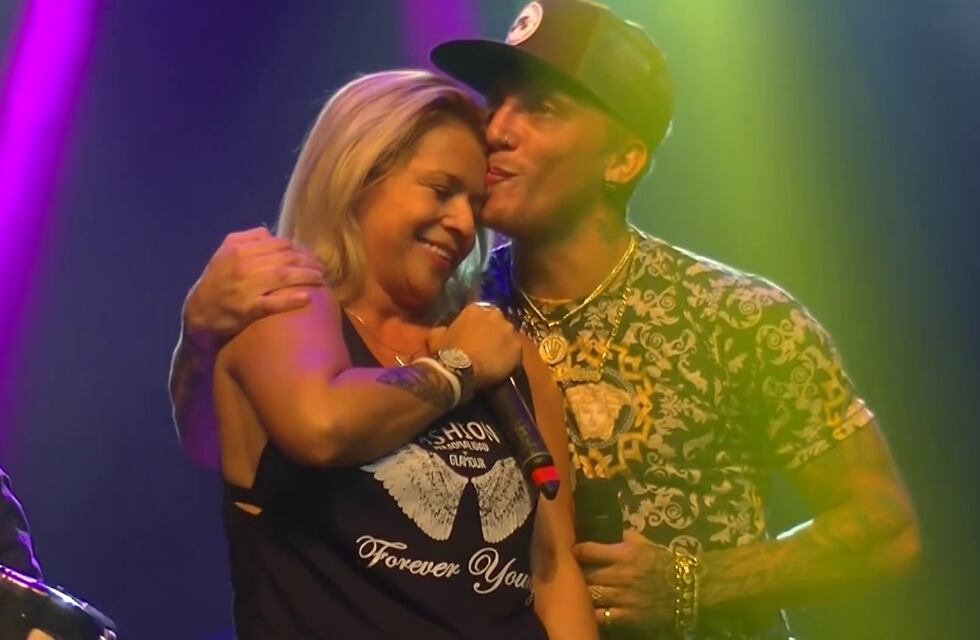 Escándalo por el video de Dalila cantando aparentemente alcoholizada