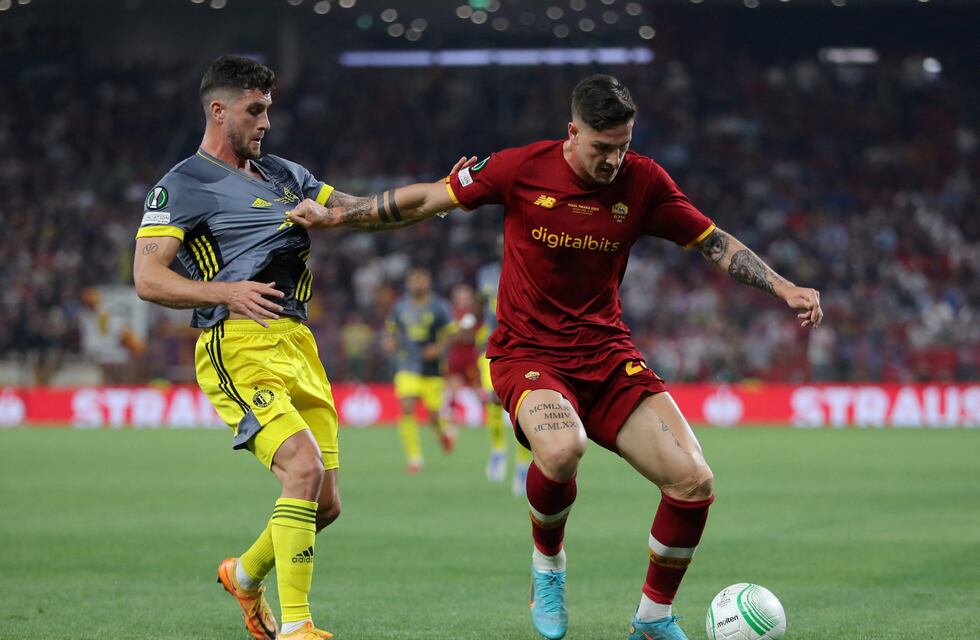 Mourinho derrotó a Senesi: Roma se consagró campeón de la Conference League