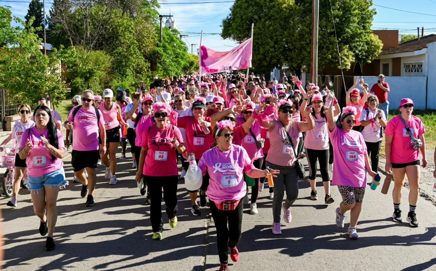 Caminata Rosa en Arroyito