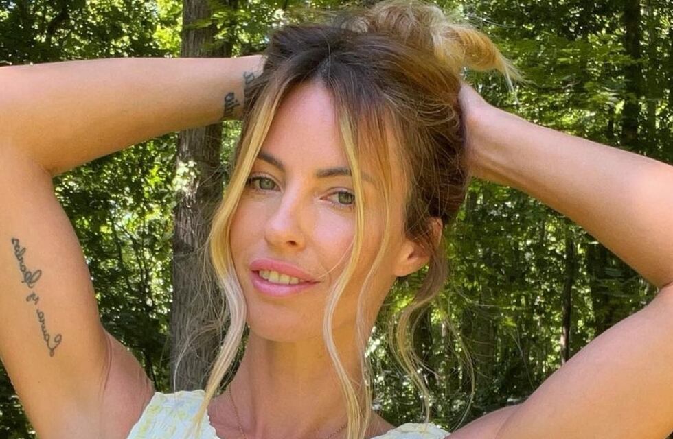 Rocío Guirao Díaz se encargó de levantar la temperatura en Instagram con una microbikini silver