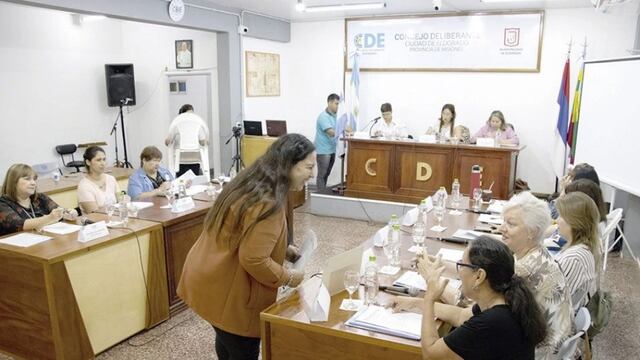 Eldorado: presentan proyecto para crear una huerta de plantas medicinales.
