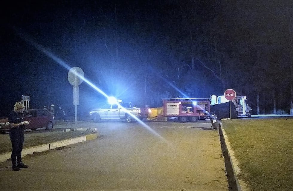 Sur de Córdoba: una motociclista de 63 años falleció tras chocar contra un camión