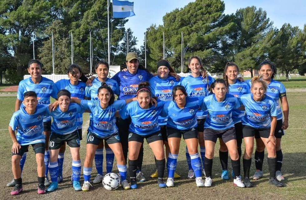 Fútbol Femenino: goleada de Puerto Belgrano para alejarse del fondo de la tabla