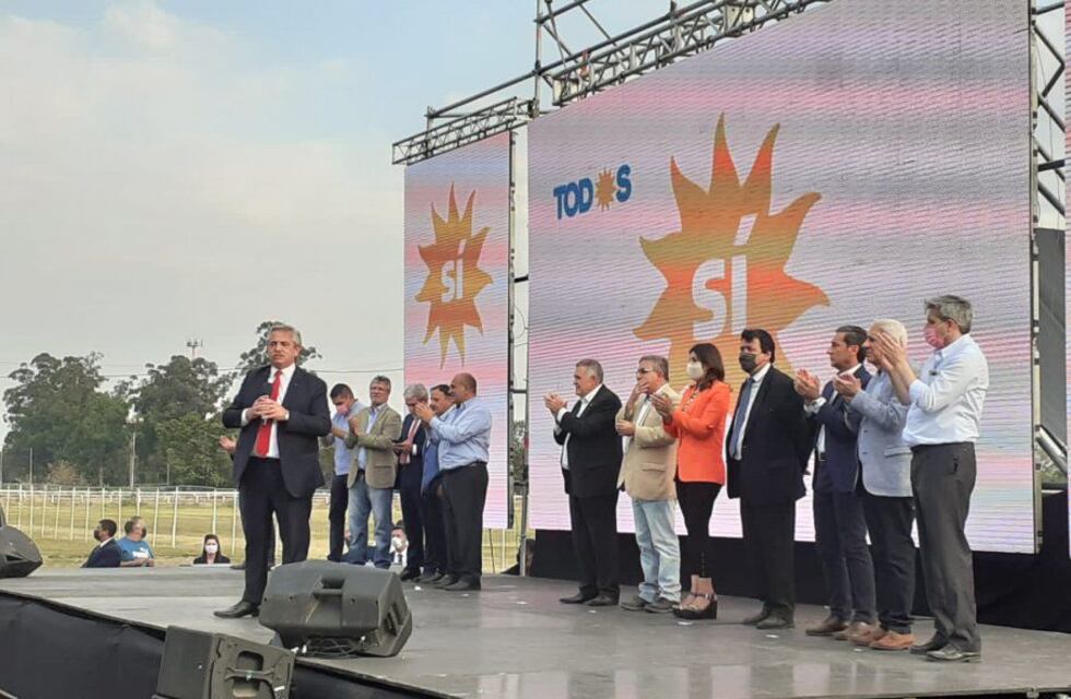 “Debemos unirnos para convencer a los que no piensan como nosotros”, dijo Alberto Fernández