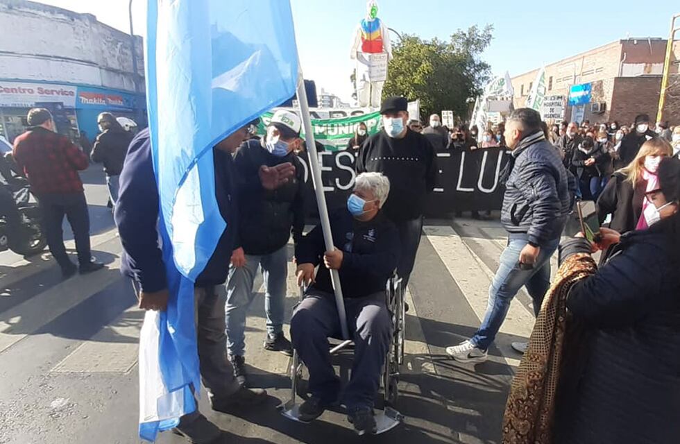 Marcha del Suoem: el video del momento en que un automovilista atropella a un manifestante
