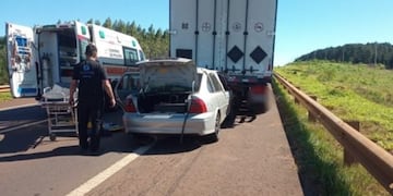 Se encuentra en grave estado el joven conductor que protagonizó un accidente en Garupá.