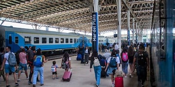 Pasajes de trenes de larga distancia: cómo comprarlos y qué descuentos hay.