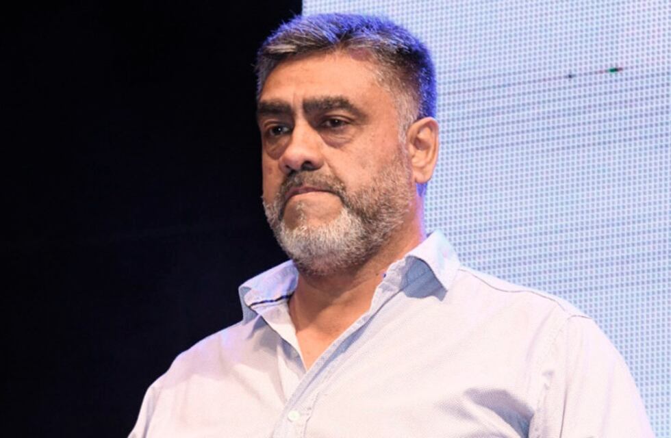 El intendente de La Adela dio positivo de coronavirus y aislaron a la ministra de la Producción