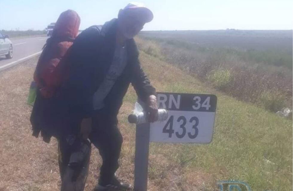 Caminan de Rafaela a Mailín para cumplir una promesa