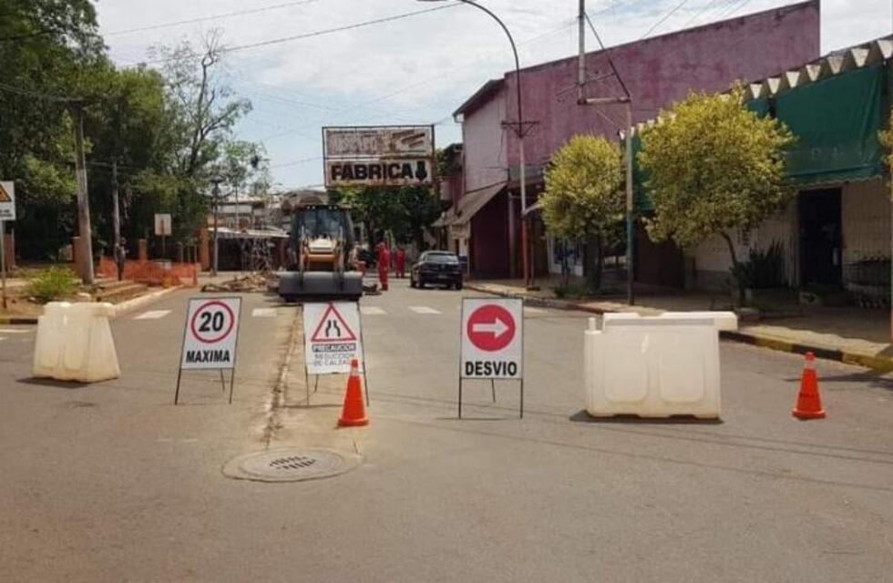 Inician obras de asfaltados en varias avenidas de Puerto Iguazú