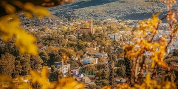 Los tonos de la estación le sientan bien a las sierras. (Instagram: @turismolafalda)