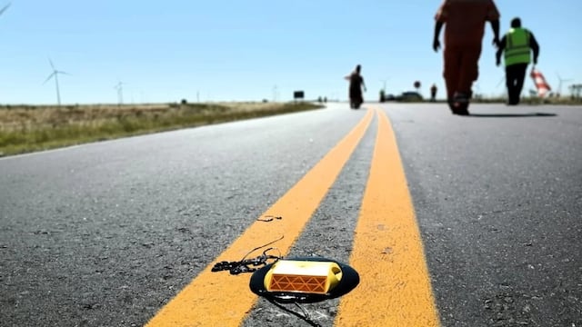 Colocaron tachas reflectivas en la intersección de la Ruta Nacional 3 y Ruta Nacional 3 vieja