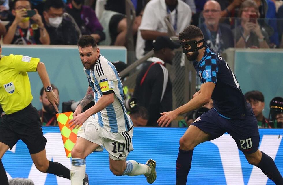 ¡Piel de gallina! El increíble relato en italiano del gol de Julián Álvarez con la gran jugada de Lionel Messi