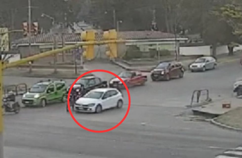 Evitó un control policial en Alta Gracia y protagonizó una infartante persecución