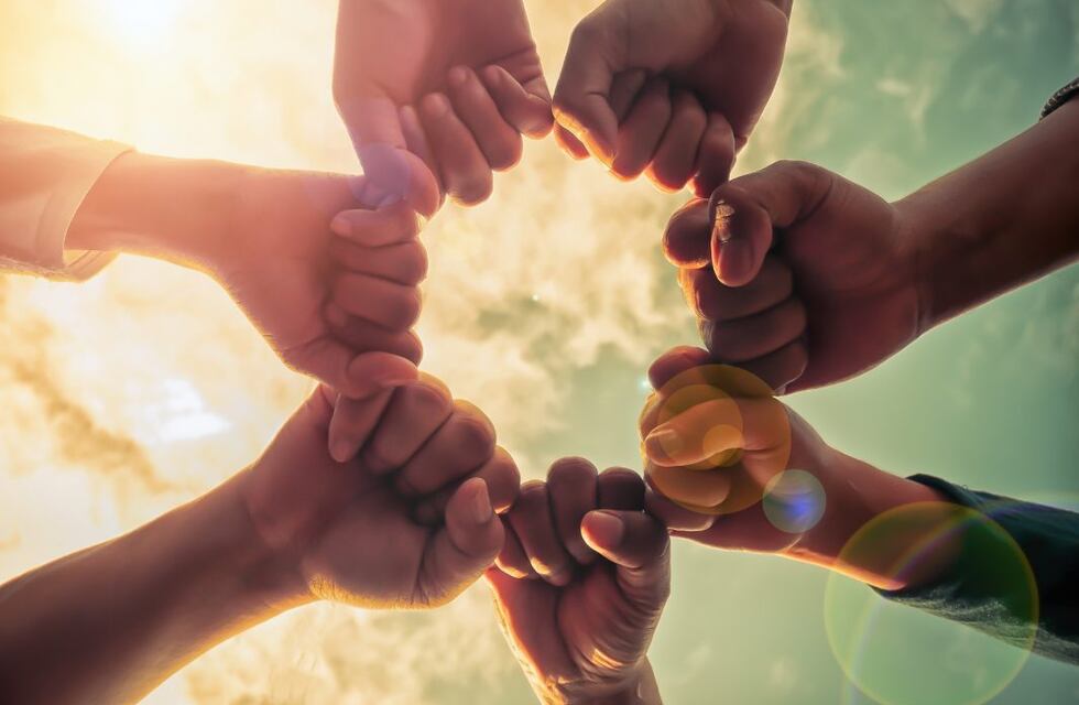 Solidaridad: la Facultad de Ciencias Económicas lanzó una campaña para juntar donaciones para tres comedores