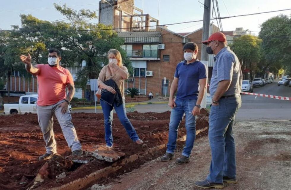 Eldorado: avanzan en la construcción de veredas en la calle Lavalle