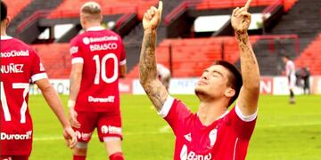 Pablo Oro el goleador que ilusiona a Huracán de Parque Patricios. Renovó contrato hasta el 2023.