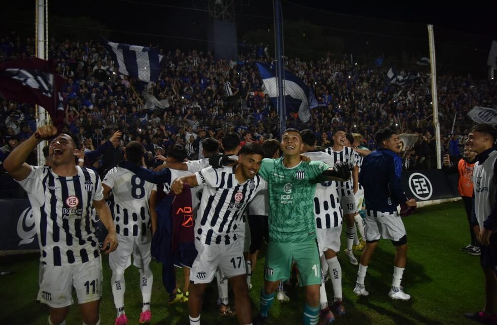 En fotos: fiestón en barrio Jardín por la goleada de Talleres a Belgrano