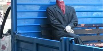 Sacaron a Gardel en Bahía Blanca para restaurarlo