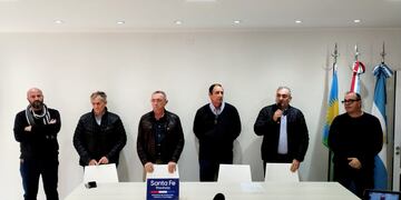 Entrega de créditos a productores afectados por la sequía