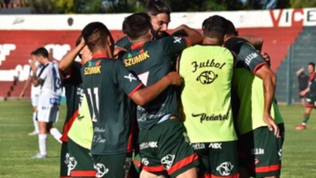 Con dos triunfos en fila, Peñarol no se da por vencido.