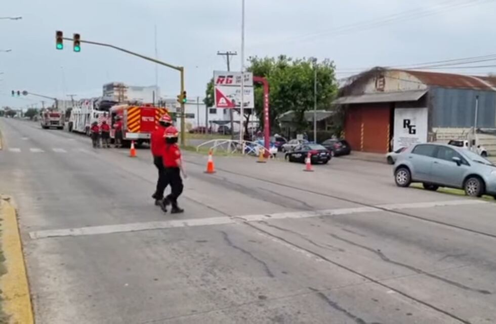 Conmoción por una amenaza de bomba a una concesionaria