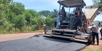 Alem: realizan bacheo y repavimentación de la Ruta Provincial Nº 225