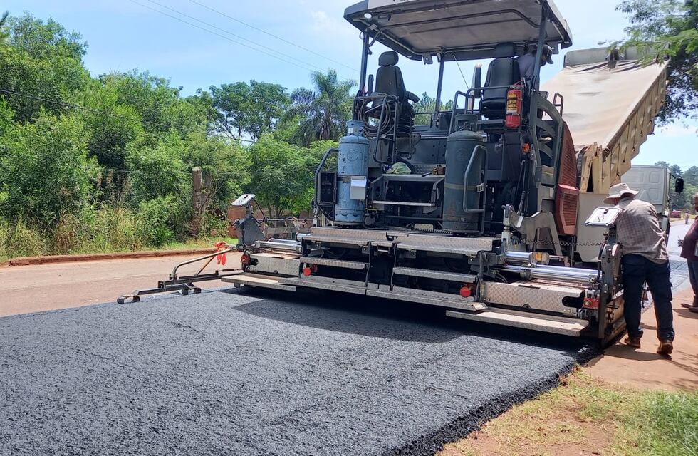 Alem: realizan bacheo y repavimentación de la Ruta Provincial Nº 225