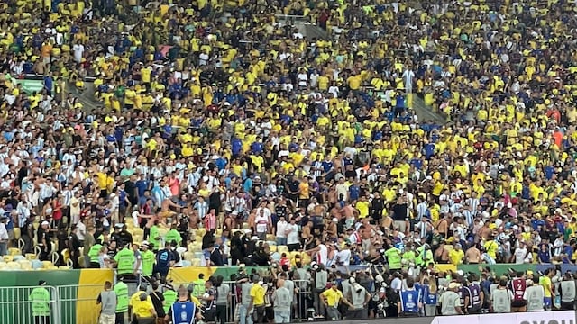 Aficionados jujeños fueron testigos de la tensión que se vivió en el estadio Maracaná este martes cuando un serio disturbio estalló entre hinchas brasileños y argentinos en una tribuna.
