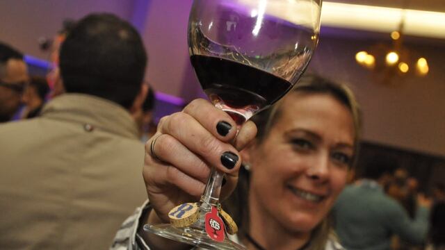 Feria de vinos "Reconstruir historias" a beneficio de las víctimas de violencia de género.