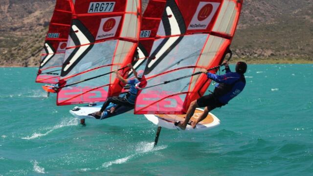Este fin de semana se disputará la primera fecha de la Clase Fórmula Foil en las aguas del dique Potrerillos. Gentileza Gobierno de Mendoza