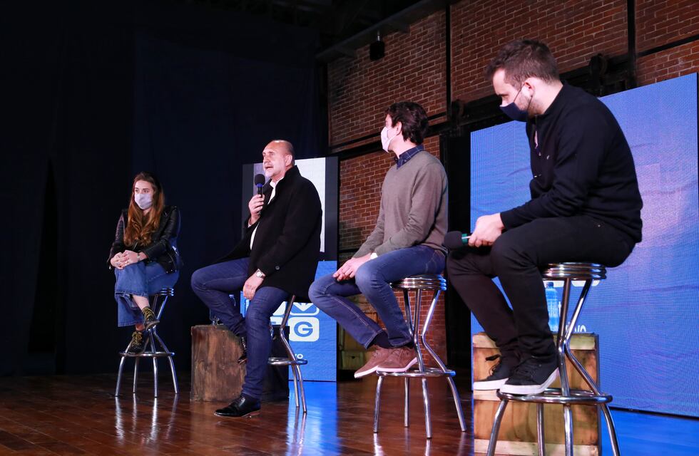 Omar Perotti enviará un proyecto para establecer el voto joven desde los 16 años